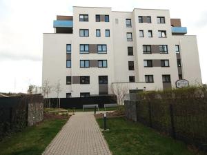Pronájem bytu 1+kk, Praha - Hloubětín, Saarinenova, 32 m2