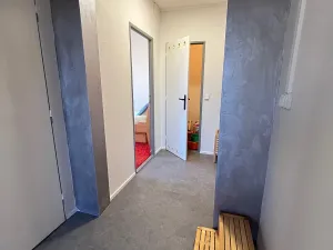 Pronájem bytu 2+1, Praha - Kobylisy, Jelínkova, 50 m2