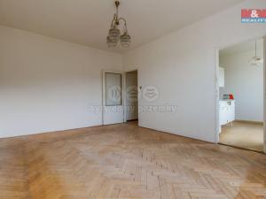 Prodej bytu 2+1, Krnov - Pod Cvilínem, SPC H, 51 m2