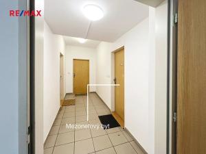 Prodej bytu 2+1, Praha - Zbraslav, Jaromíra Vejvody, 62 m2