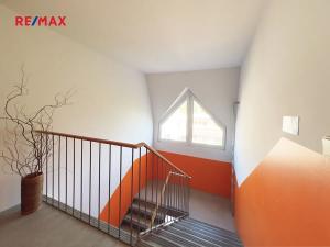 Pronájem bytu 1+kk, Říčany, Vančurova, 37 m2