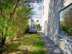 Prodej rodinného domu, Praha - Slivenec, Jantarová, 135 m2