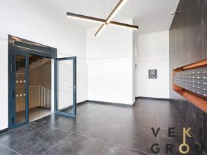Pronájem bytu 2+kk, Praha - Vysočany, Střídavá, 55 m2