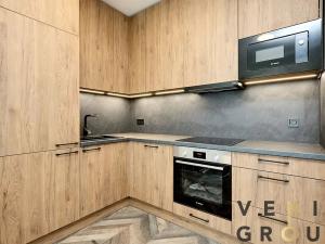 Pronájem bytu 2+kk, Praha - Vysočany, Střídavá, 55 m2