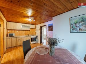 Prodej rodinného domu, Krásno, Radniční, 253 m2