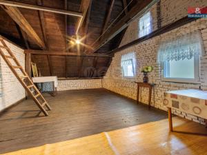 Prodej rodinného domu, Krásno, Radniční, 253 m2