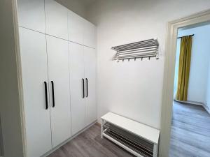 Pronájem bytu 2+kk, Praha - Vinohrady, Mánesova, 53 m2