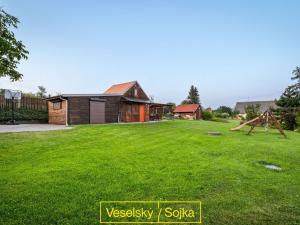 Prodej pozemku, Pochvalov, 9521 m2
