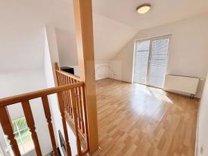 Prodej rodinného domu, Hrušovany nad Jevišovkou, Severní, 180 m2
