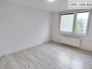 Pronájem bytu 2+1, Jihlava, Březinova, 58 m2