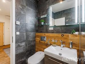 Prodej bytu 2+kk, Praha - Nusle, U Pernštejnských, 65 m2