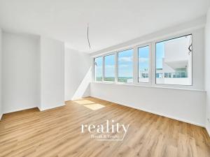 Prodej bytu 3+kk, Znojmo, Jarošova, 77 m2