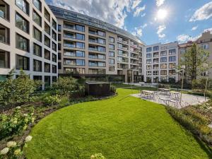 Prodej bytu 2+kk, Praha - Bubeneč, Vítězné náměstí, 58 m2