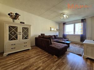 Prodej bytu 2+1, Jirkov, U Stadionu, 60 m2