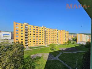 Prodej bytu 2+1, Jirkov, U Stadionu, 60 m2