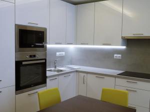 Pronájem bytu 2+kk, Praha - Stodůlky, Mukařovského, 50 m2