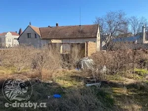 Dražba rodinného domu, Hrochův Týnec, Nábřeží, 234 m2