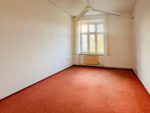 Pronájem kanceláře, Hradec Králové, náměstí Svobody, 22 m2
