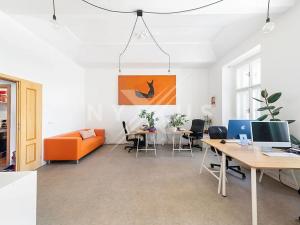 Prodej bytu 3+1, Praha - Holešovice, Bubenská, 84 m2
