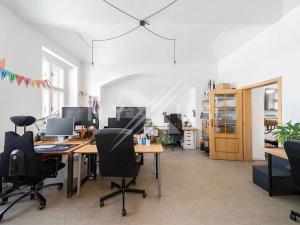 Prodej bytu 3+1, Praha - Holešovice, Bubenská, 84 m2