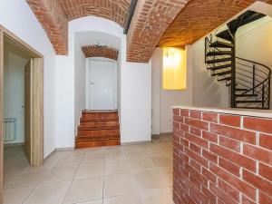 Prodej obchodního prostoru, Praha - Nové Město, Na bojišti, 139 m2