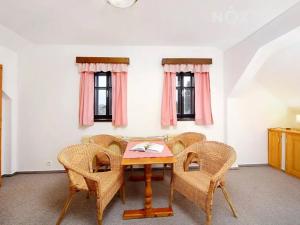 Prodej restaurace, Jilemnice, K Vejrychovsku, 230 m2