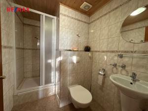 Prodej ubytování, Jesenice, 960 m2