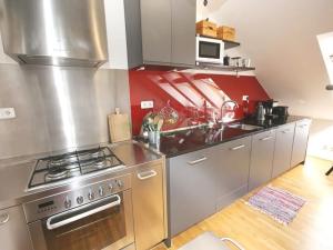 Pronájem bytu 3+kk, Praha - Vršovice, Slovinská, 65 m2