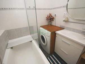 Pronájem bytu 3+kk, Praha - Vršovice, Slovinská, 65 m2