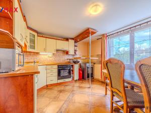 Prodej rodinného domu, Razová, 460 m2