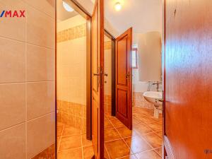 Prodej rodinného domu, Razová, 460 m2