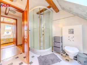 Prodej rodinného domu, Razová, 460 m2