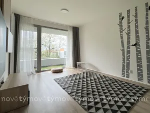Pronájem bytu 2+kk, Pardubice, Husova, 51 m2