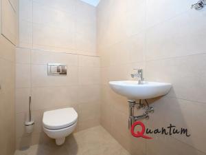 Pronájem bytu 3+kk, Praha - Háje, Sochorcova, 83 m2