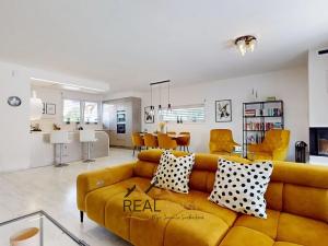 Prodej rodinného domu, Holasice, Čtvrtě, 139 m2