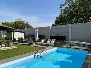 Prodej rodinného domu, Holasice, Čtvrtě, 139 m2