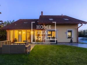 Prodej vily, Praha - Újezd nad Lesy, Dražická, 206 m2