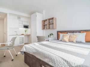 Pronájem bytu 1+kk, Praha - Vysočany, Lisabonská, 23 m2