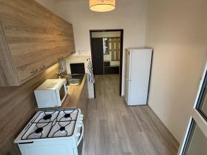 Pronájem bytu 2+kk, Praha - Vysočany, Pod strojírnami, 57 m2