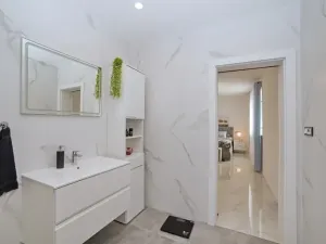 Prodej rodinného domu, Polerady, 235 m2