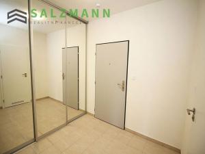 Pronájem bytu 2+kk, Plzeň, Poděbradova, 61 m2
