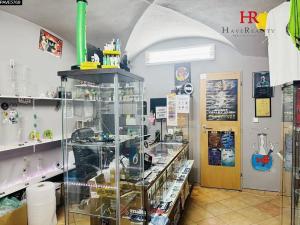 Pronájem obchodního prostoru, Benešov, Malé náměstí, 30 m2