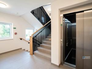 Pronájem bytu 1+kk, Český Krumlov, Za Jitonou, 43 m2
