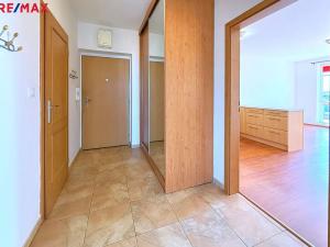 Pronájem bytu 2+kk, Pardubice, Dubová, 70 m2