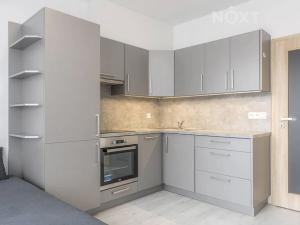 Prodej bytu 1+kk, Plzeň, Na Chmelnicích, 27 m2