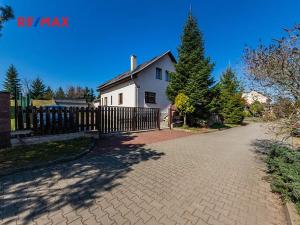 Pronájem bytu 4+1, Praha - Lipence, V roklích, 90 m2