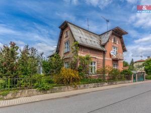 Prodej rodinného domu, Bělá pod Bezdězem, Husova, 240 m2