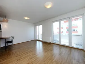 Pronájem bytu 2+kk, Praha - Pitkovice, Strakošová, 65 m2
