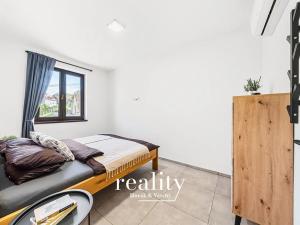 Prodej ubytování, Perná, 205 m2