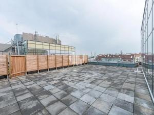 Pronájem kanceláře, Praha - Žižkov, Vinohradská, 1461 m2